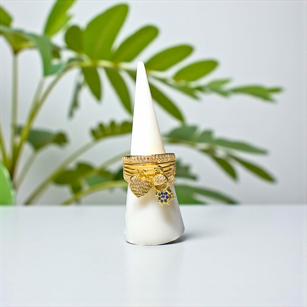Amor Ring
