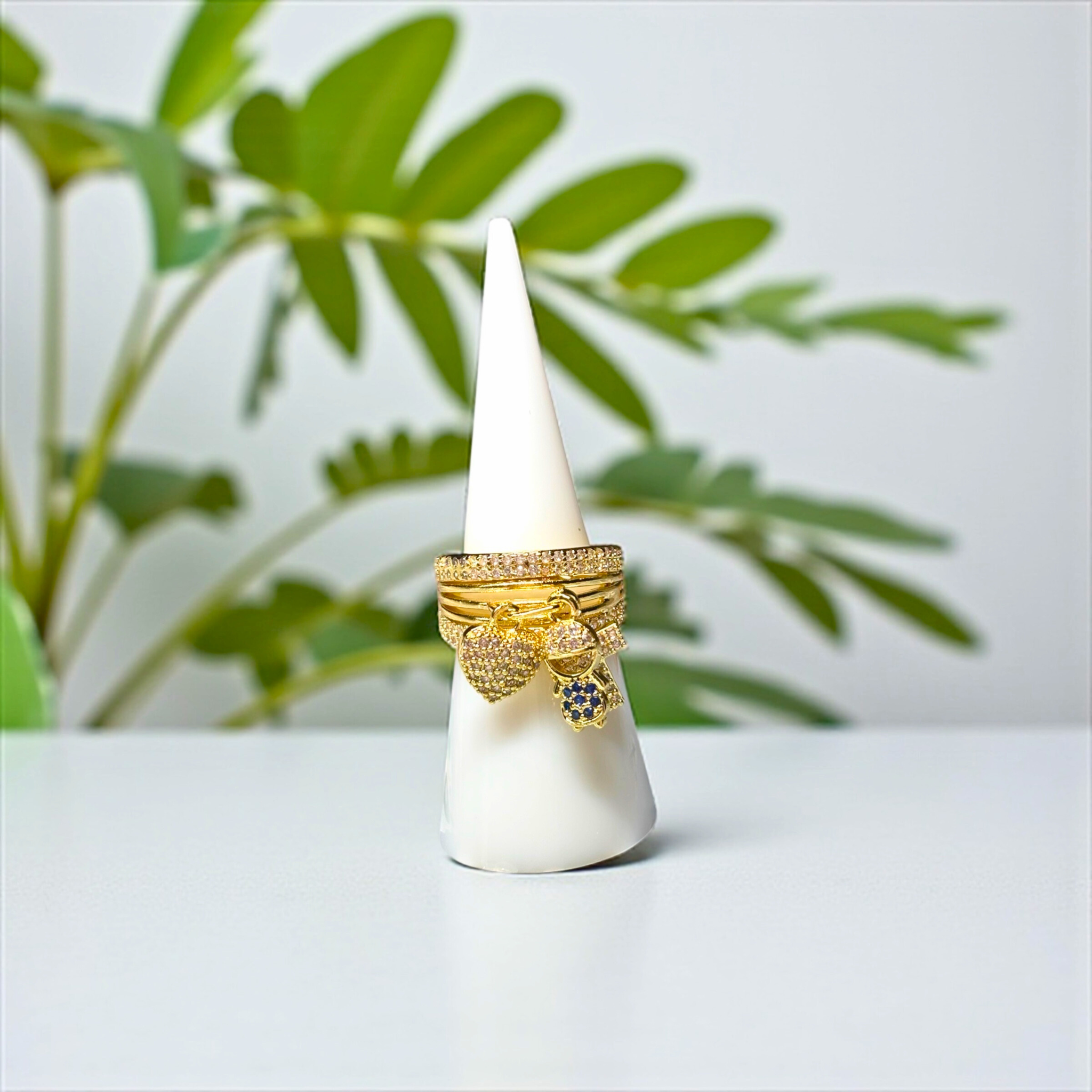 Amor Ring